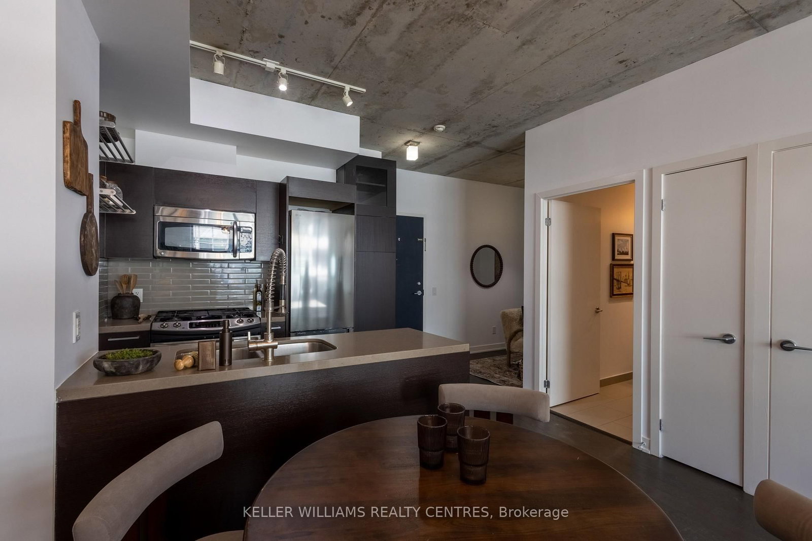 1201 Dundas Street E • #806 • Toronto, ON photo 11
