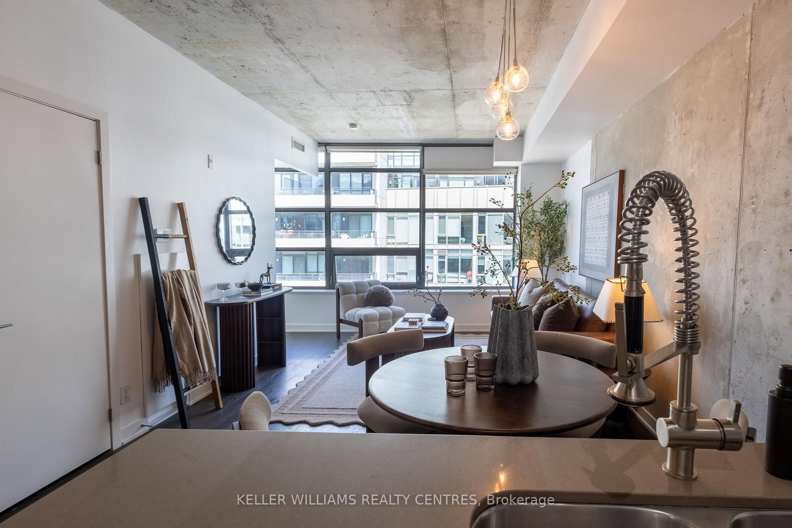 1201 Dundas Street E • #806 • Toronto, ON photo 12