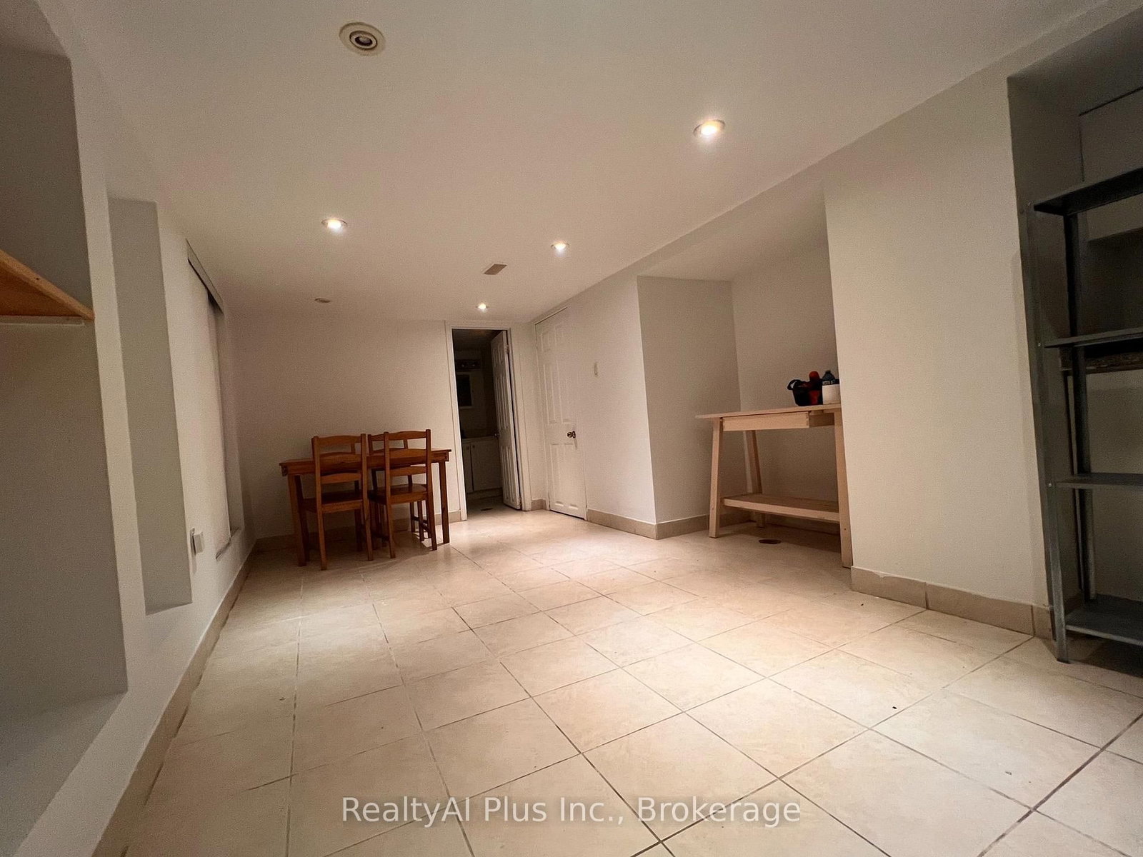182 Boulton Avenue • Toronto, ON photo 13