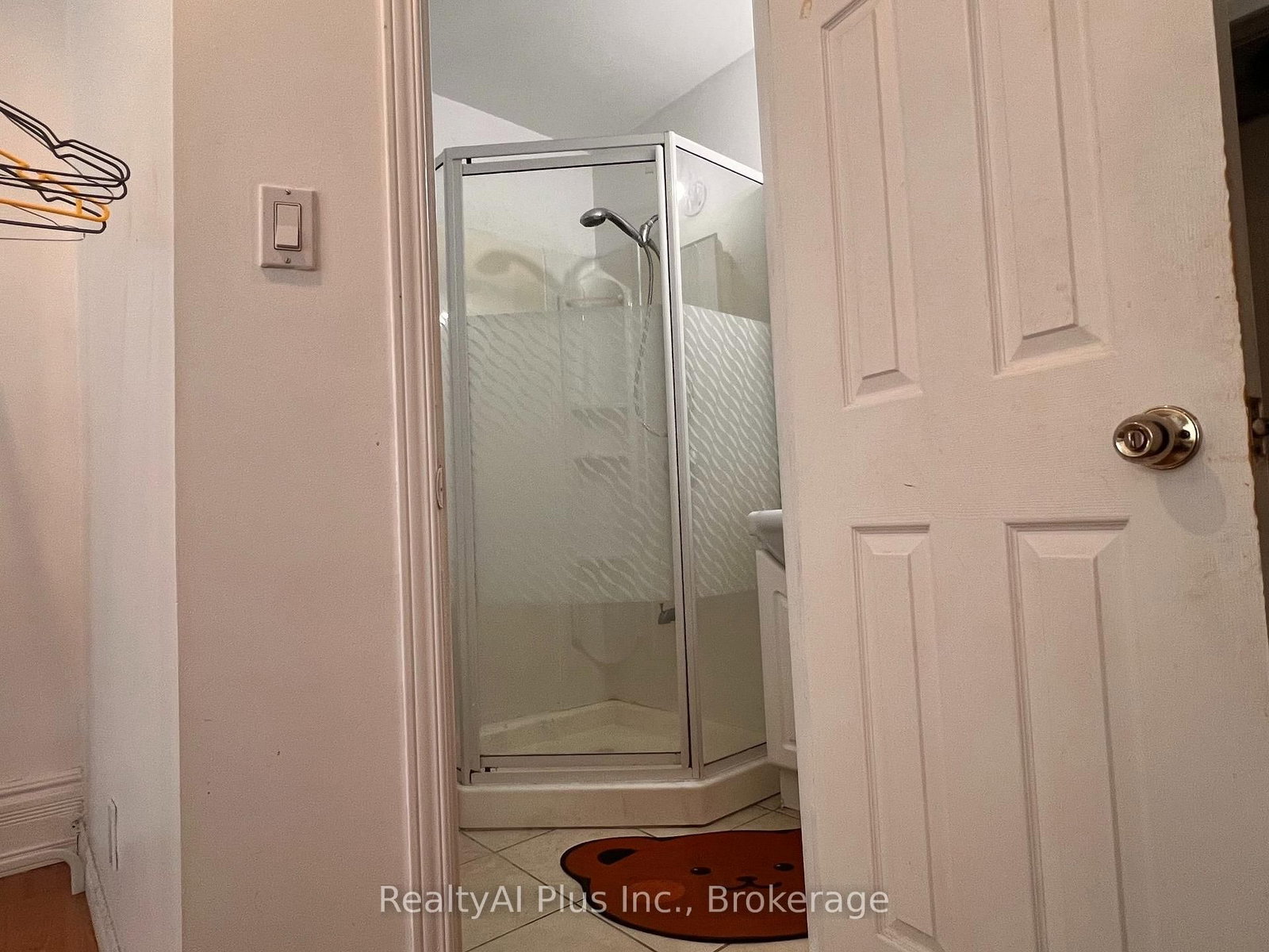 182 Boulton Avenue • Toronto, ON photo 7