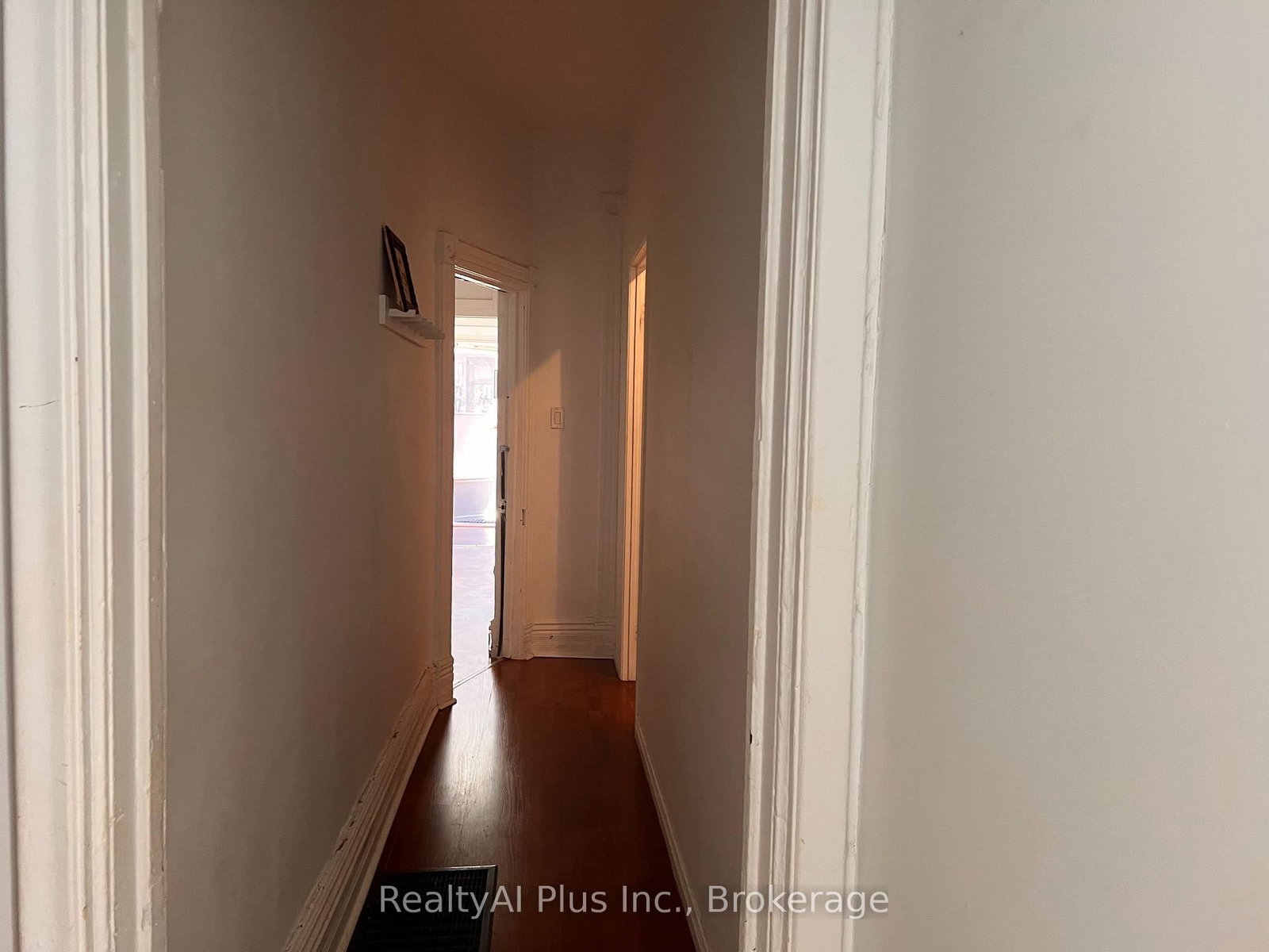 182 Boulton Avenue • Toronto, ON photo 9