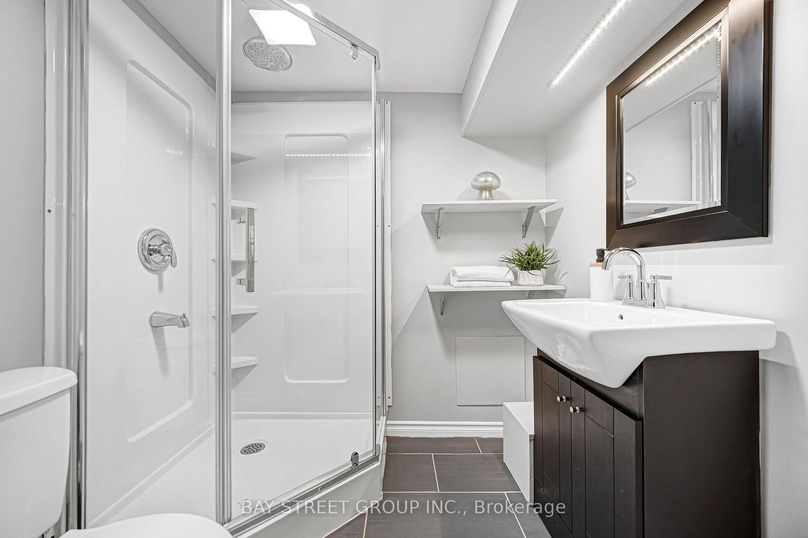 58 Billingsgate Crescent • Ajax, ON photo 26