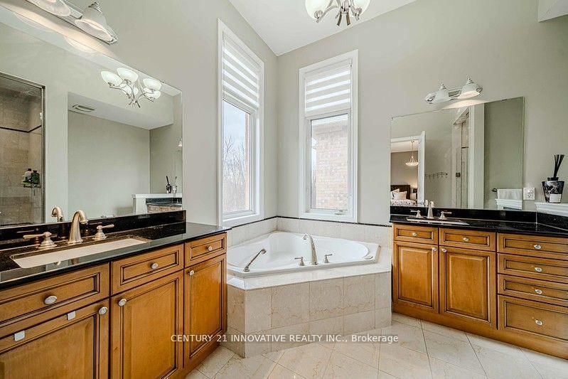 4 Aquilina Court • Ajax, ON photo 21