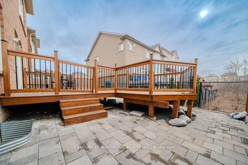 4 Aquilina Court • Ajax, ON photo 38