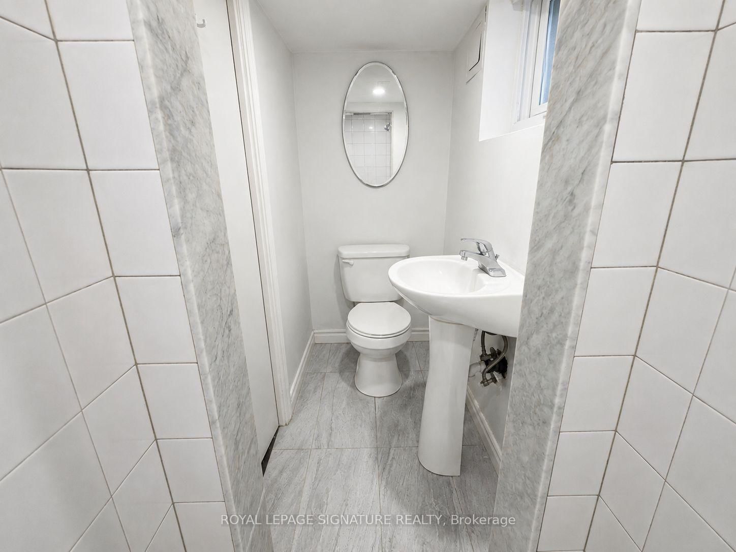 916 Woodbine Avenue • Toronto, ON photo 18