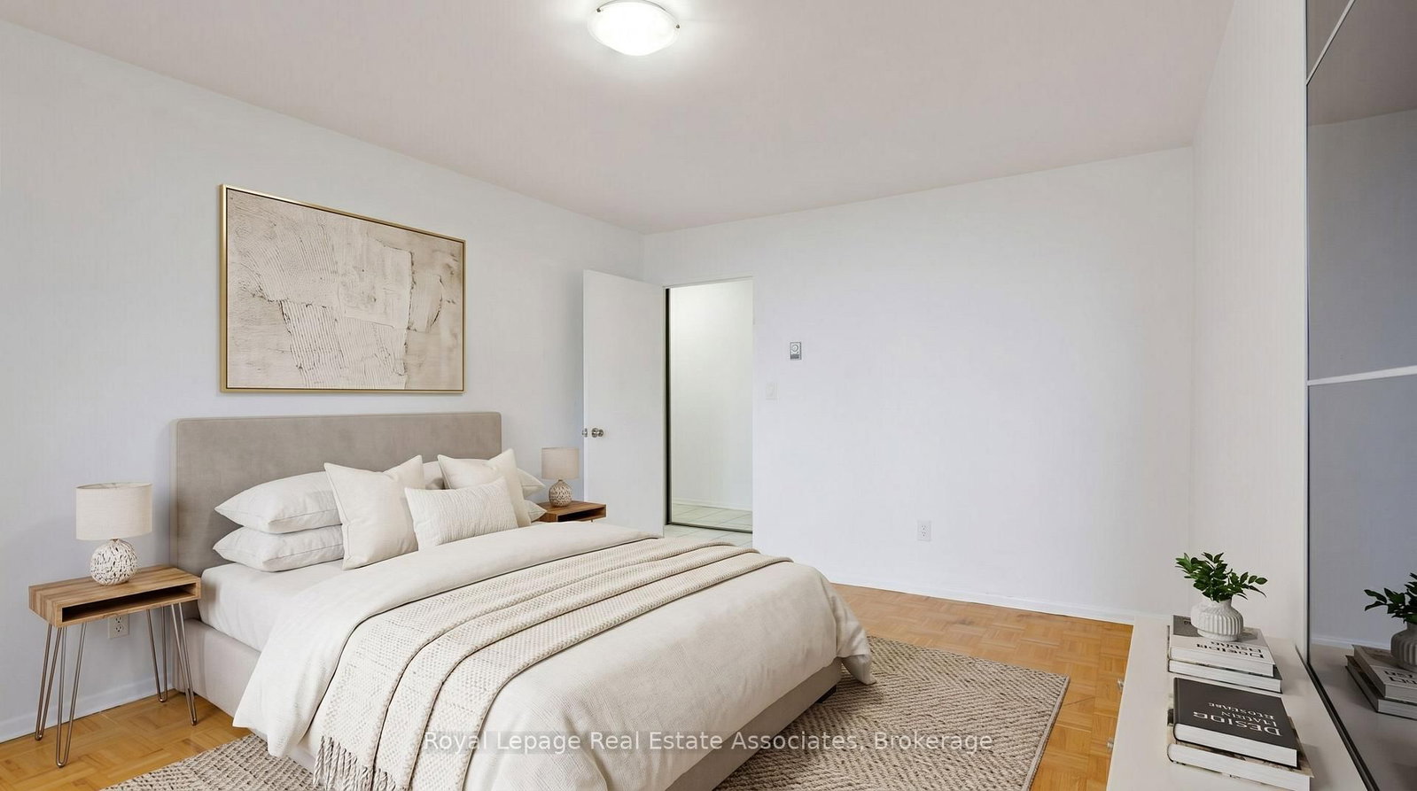 5 Massey Square • #1710 • Toronto, ON photo 24