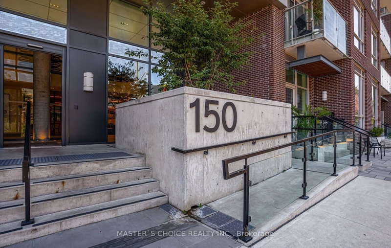 323 - 150 logan Avenue