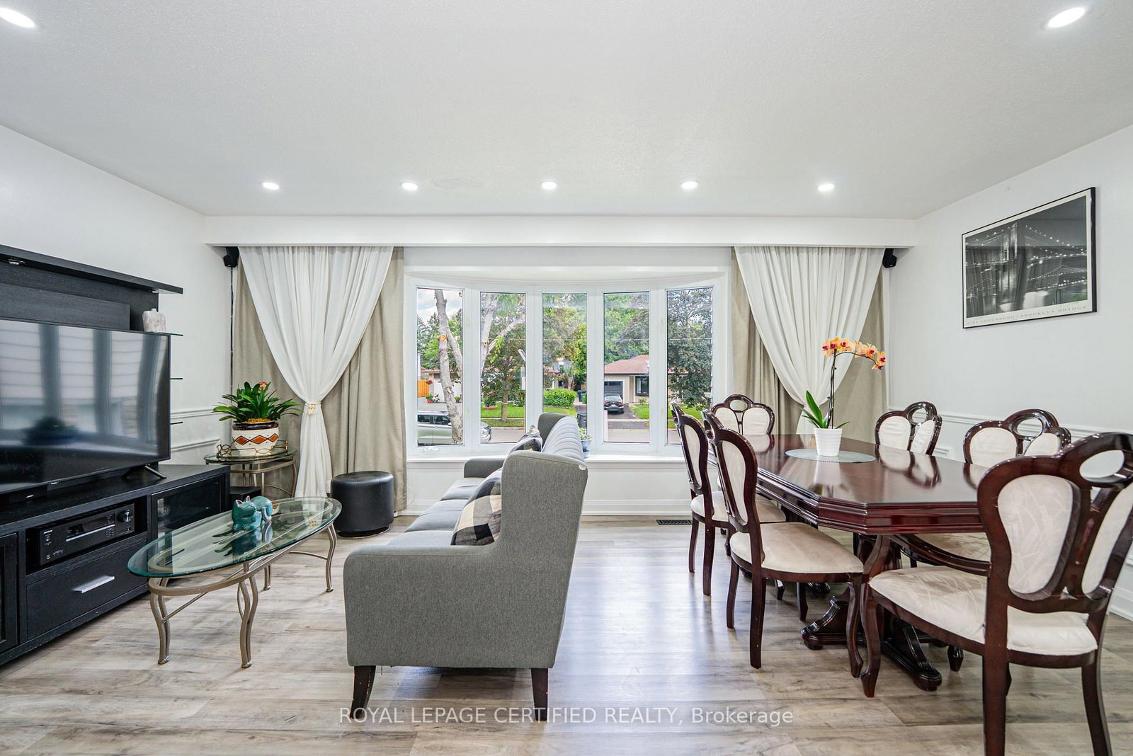 48 Highcastle Road • Toronto, ON photo 10