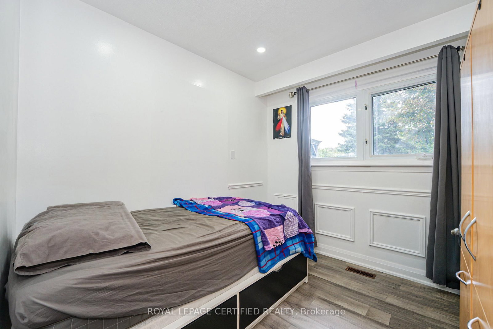 48 Highcastle Road • Toronto, ON photo 17