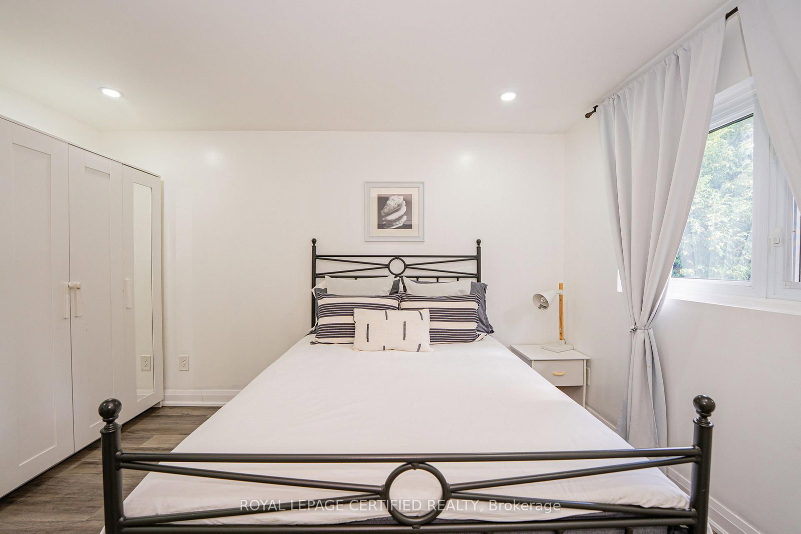 48 Highcastle Road • Toronto, ON photo 27