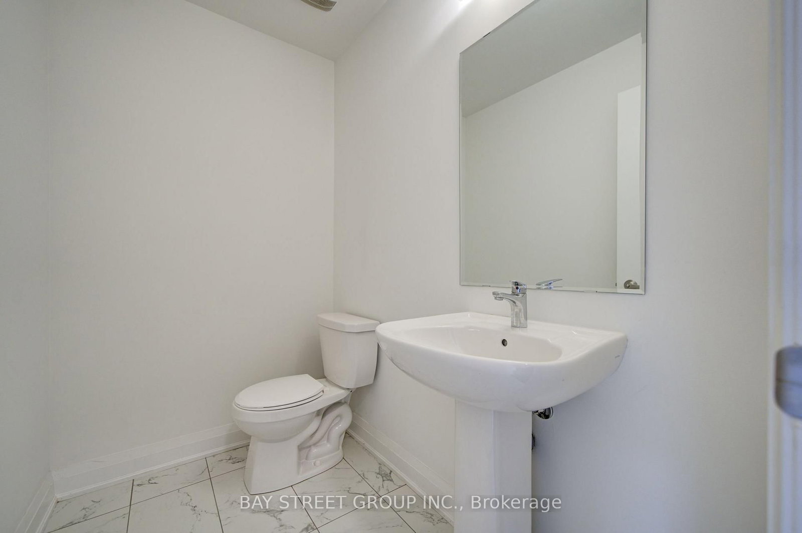 36 Elkington Crescent • Whitby, ON photo 10