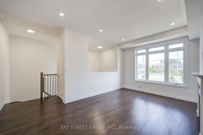 36 Elkington Crescent • Whitby, ON photo 5