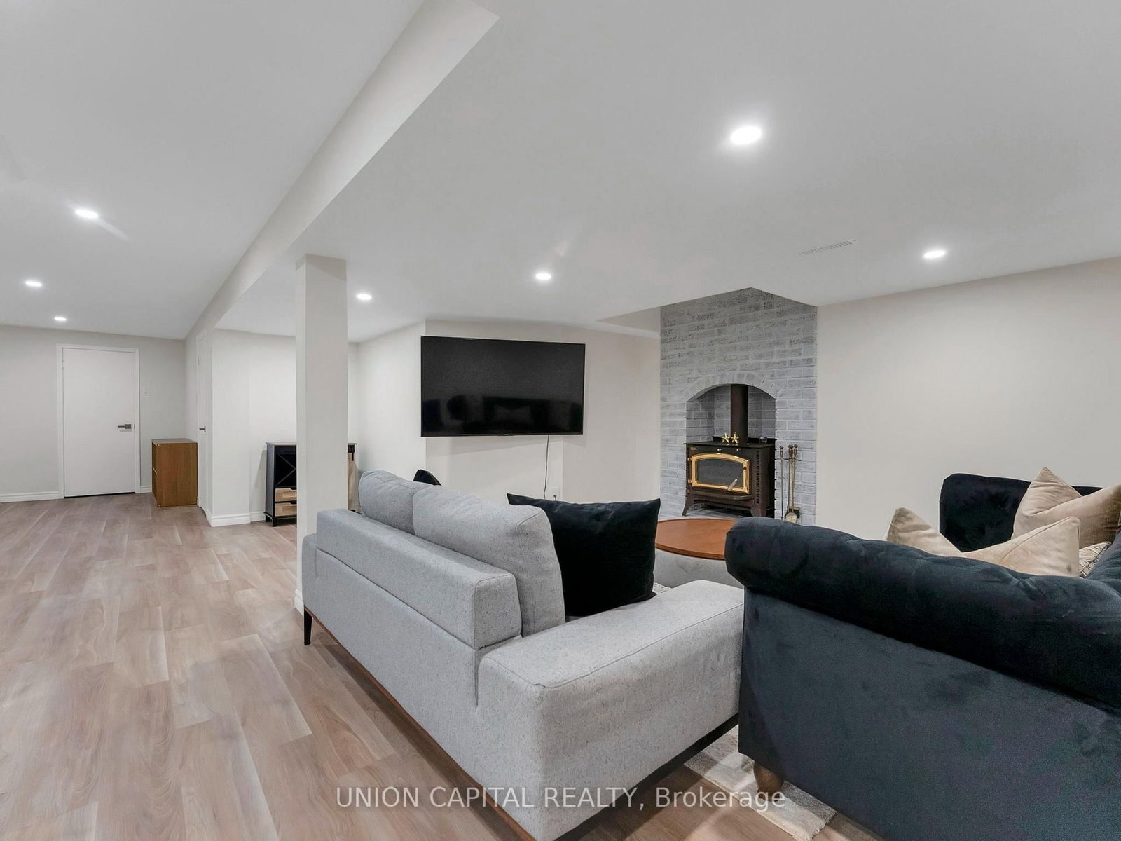 772 Pebble Court • Pickering, ON photo 32