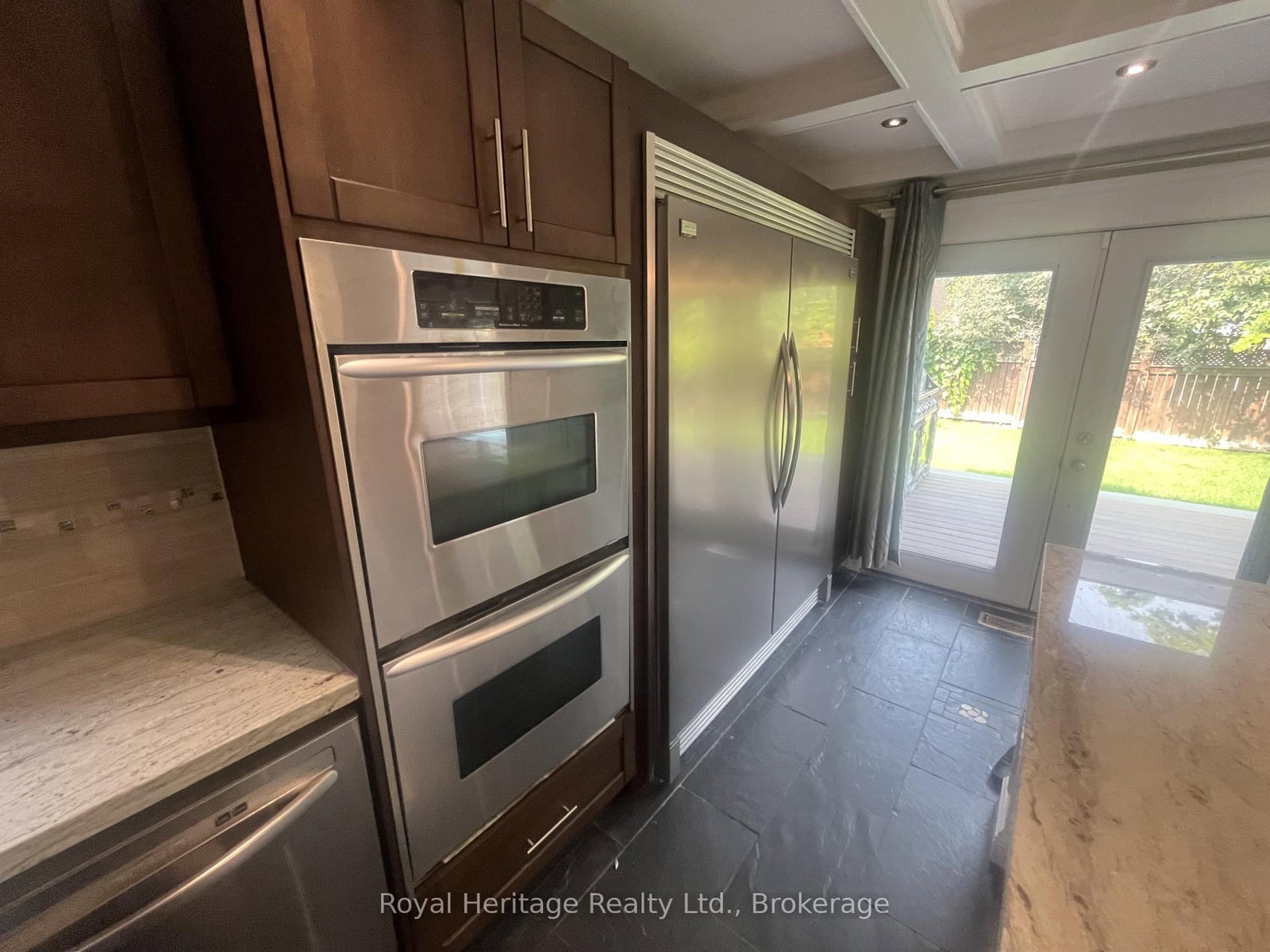184 Lake Driveway W • Ajax, ON photo 13