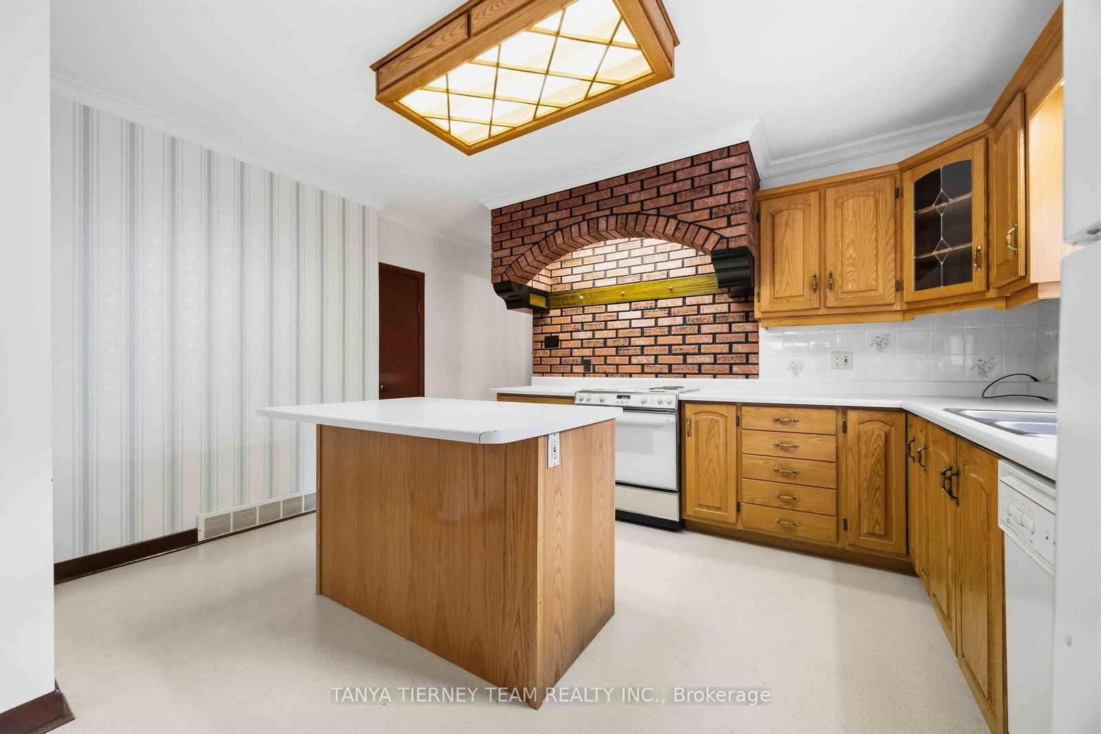 285 Muriel Avenue • Oshawa, ON photo 15