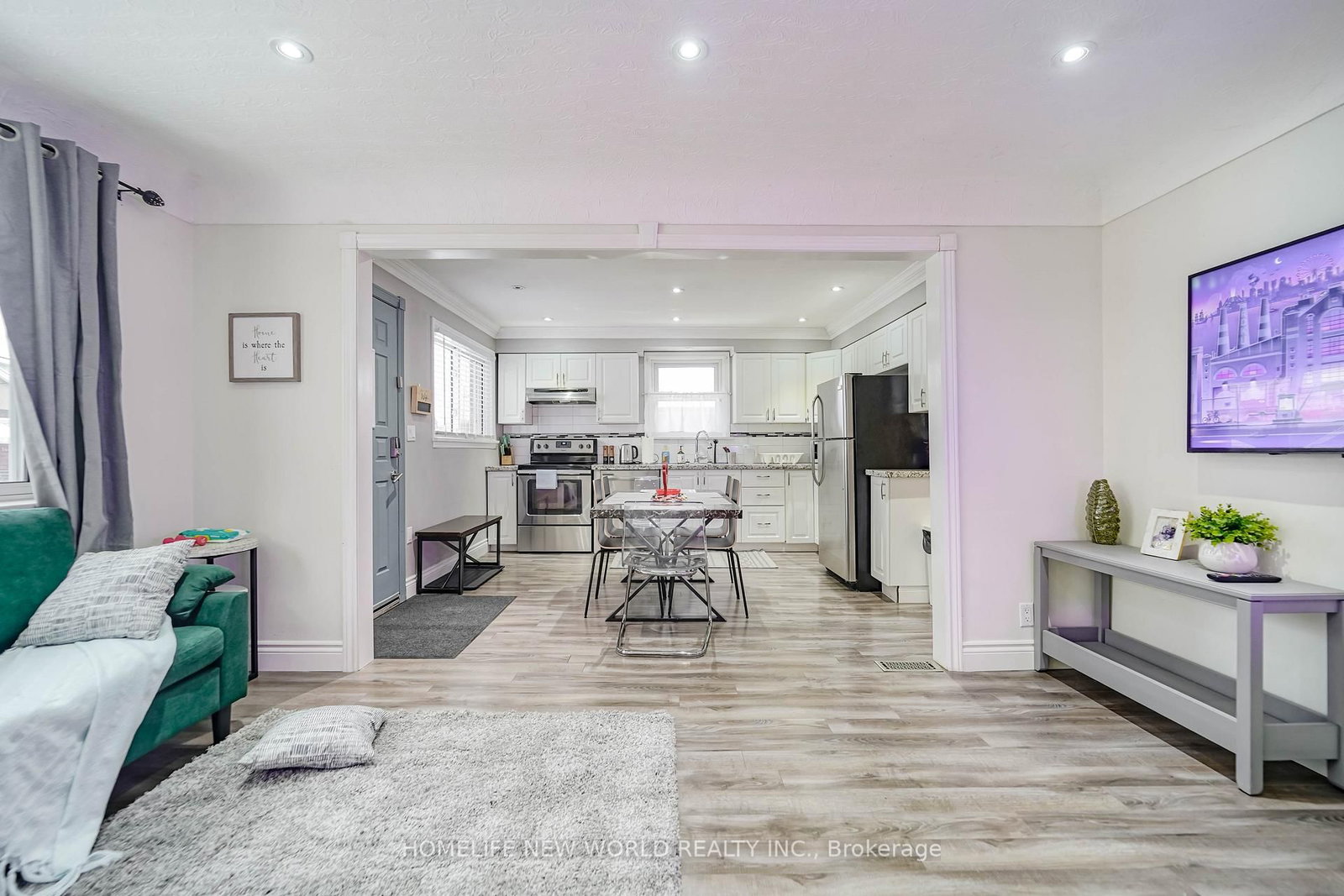 137 Banting Avenue • Oshawa, ON photo 14