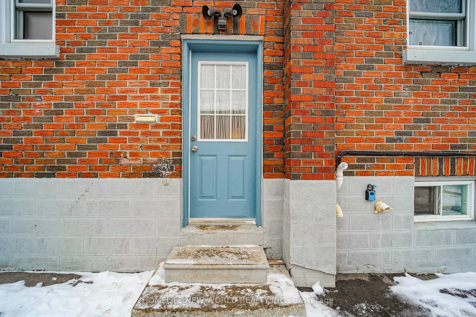 137 Banting Avenue • Oshawa, ON photo 29