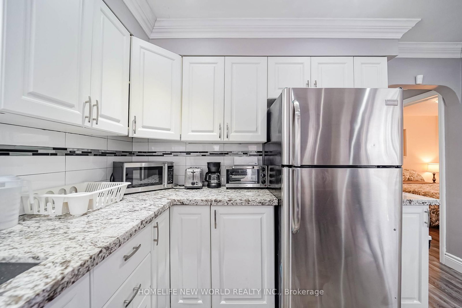 137 Banting Avenue • Oshawa, ON photo 7