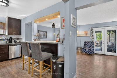 567 Cobblehill Drive • Oshawa, ON photo 6