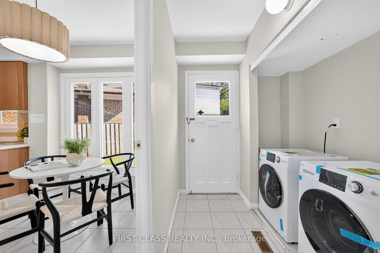 58 Briarscross Boulevard • Toronto, ON photo 17