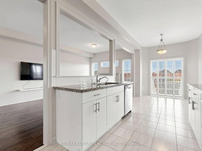 59 Jevons Ajax,ON L1Z 0T6 — Photo 10