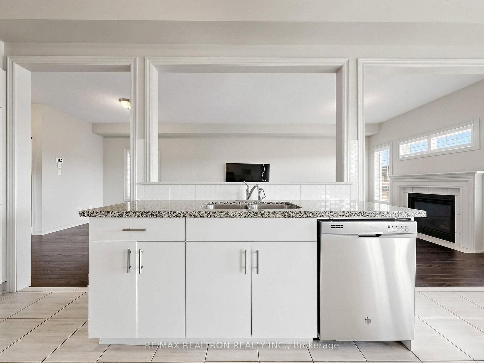 59 Jevons Ajax,ON L1Z 0T6 — Photo 13