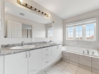 59 Jevons Ajax,ON L1Z 0T6 — Photo 23