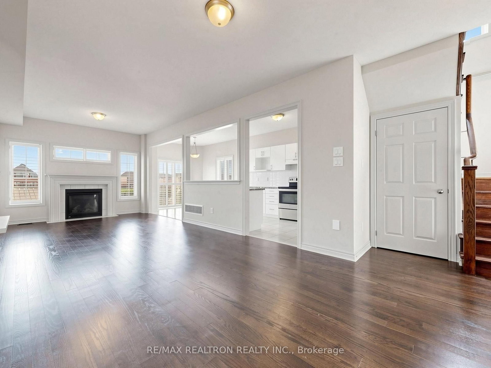 59 Jevons Drive, Ajax 3