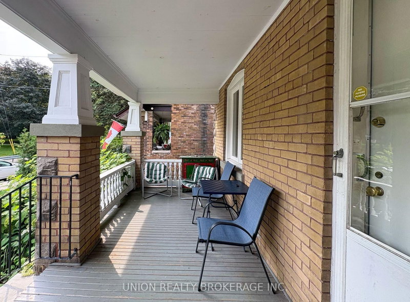 26 Waverley Road