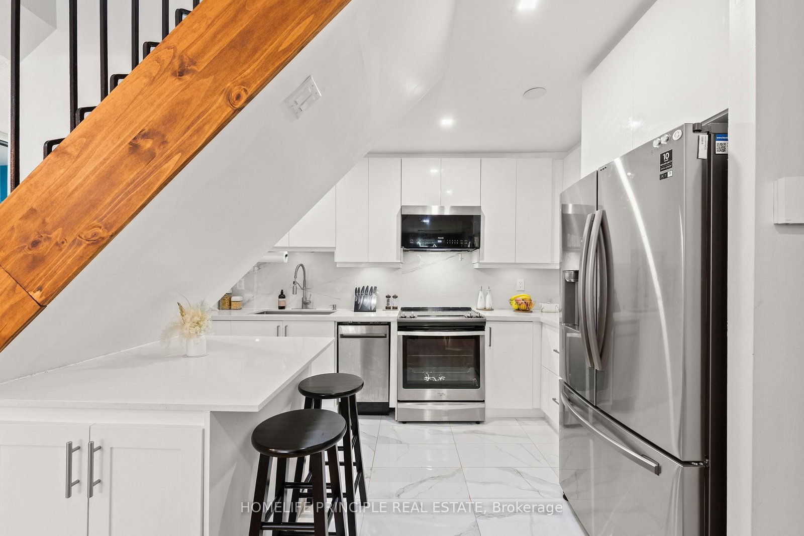 100 Mornelle Court • #1059 • Toronto, ON photo 6