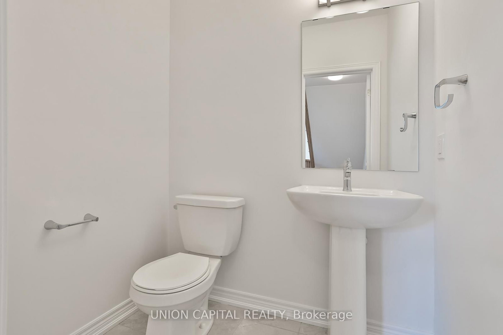 83 Sorbara Way, Whitby, view 14