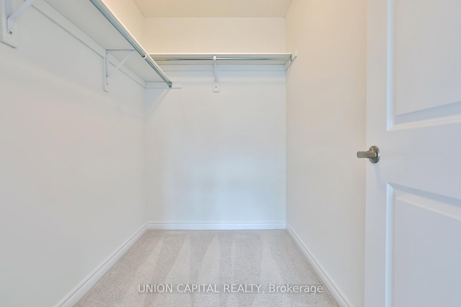 83 Sorbara Way, Whitby, view 21