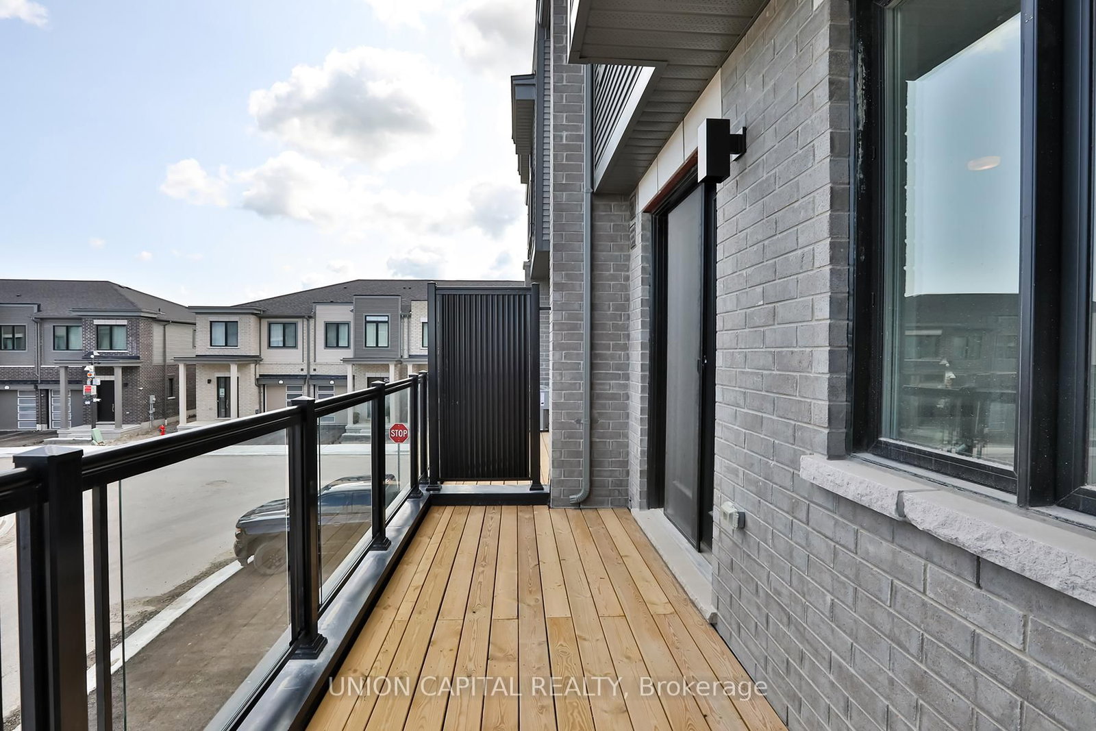 83 Sorbara Way, Whitby, view 42