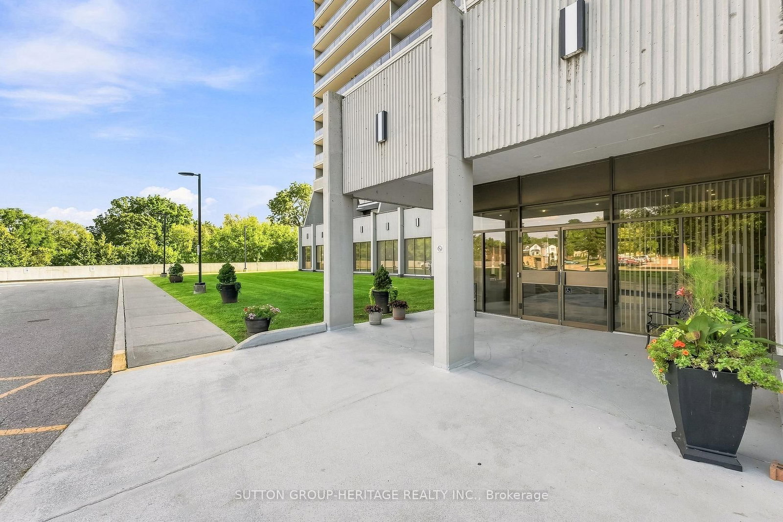 92 Church Street • #301 • Ajax, ON photo 33