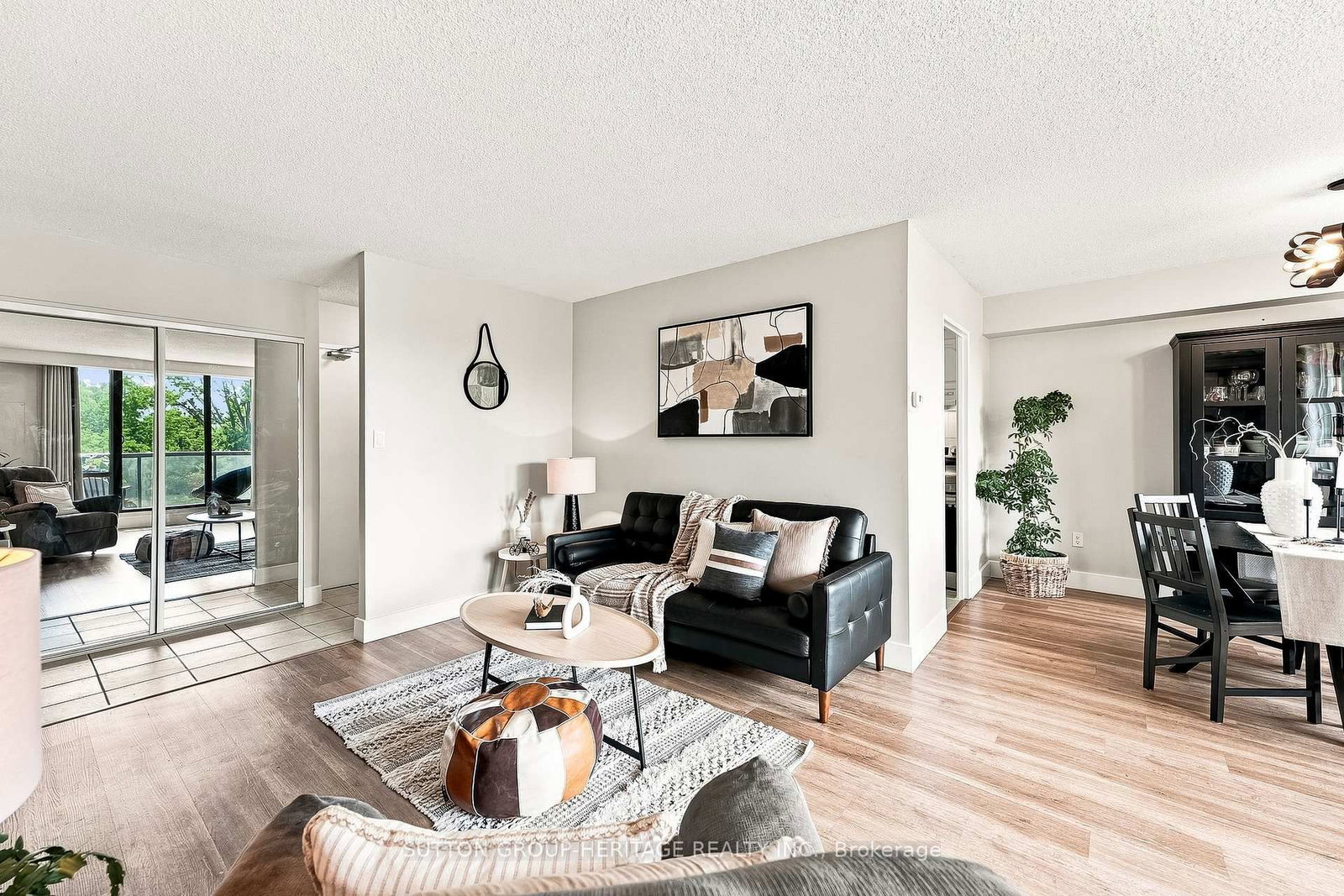 92 Church Street • #301 • Ajax, ON photo 4