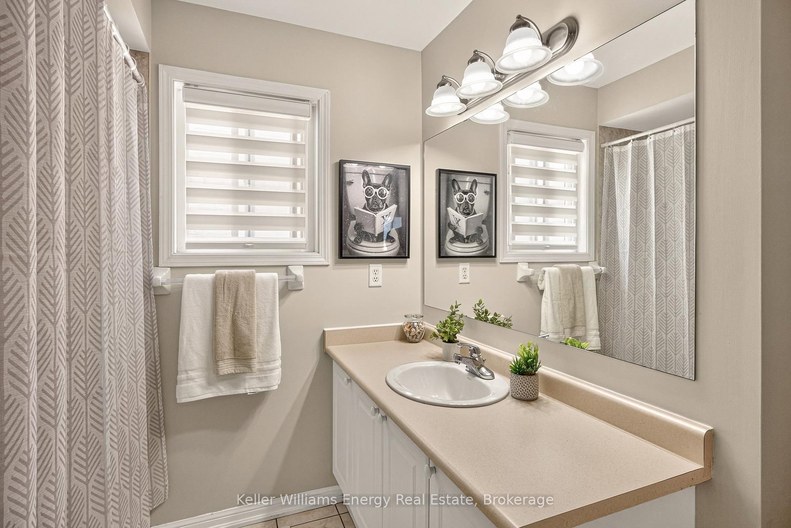 4 Holman Court • Whitby, ON photo 18