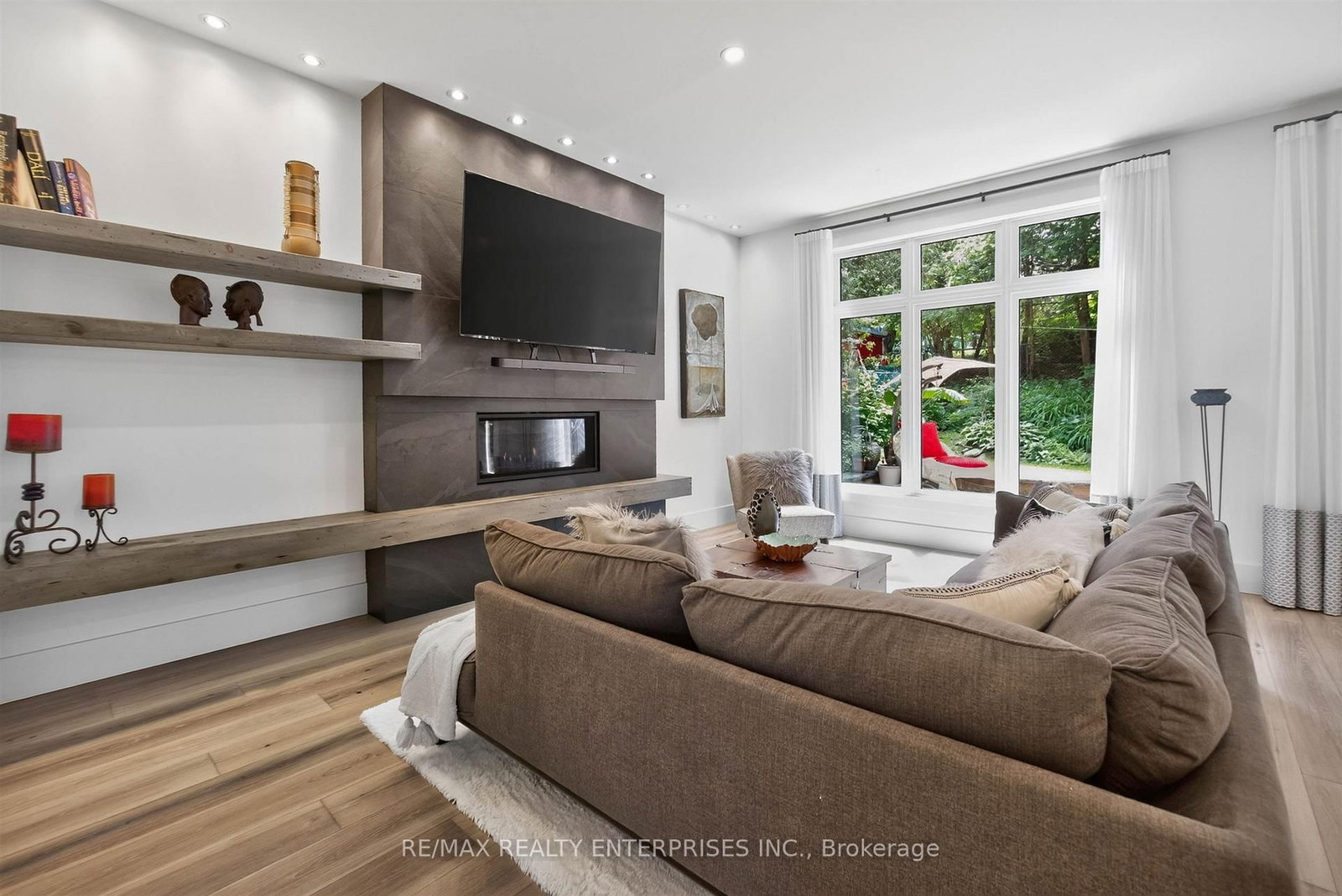 700 Hillcrest Road • Pickering, ON photo 22