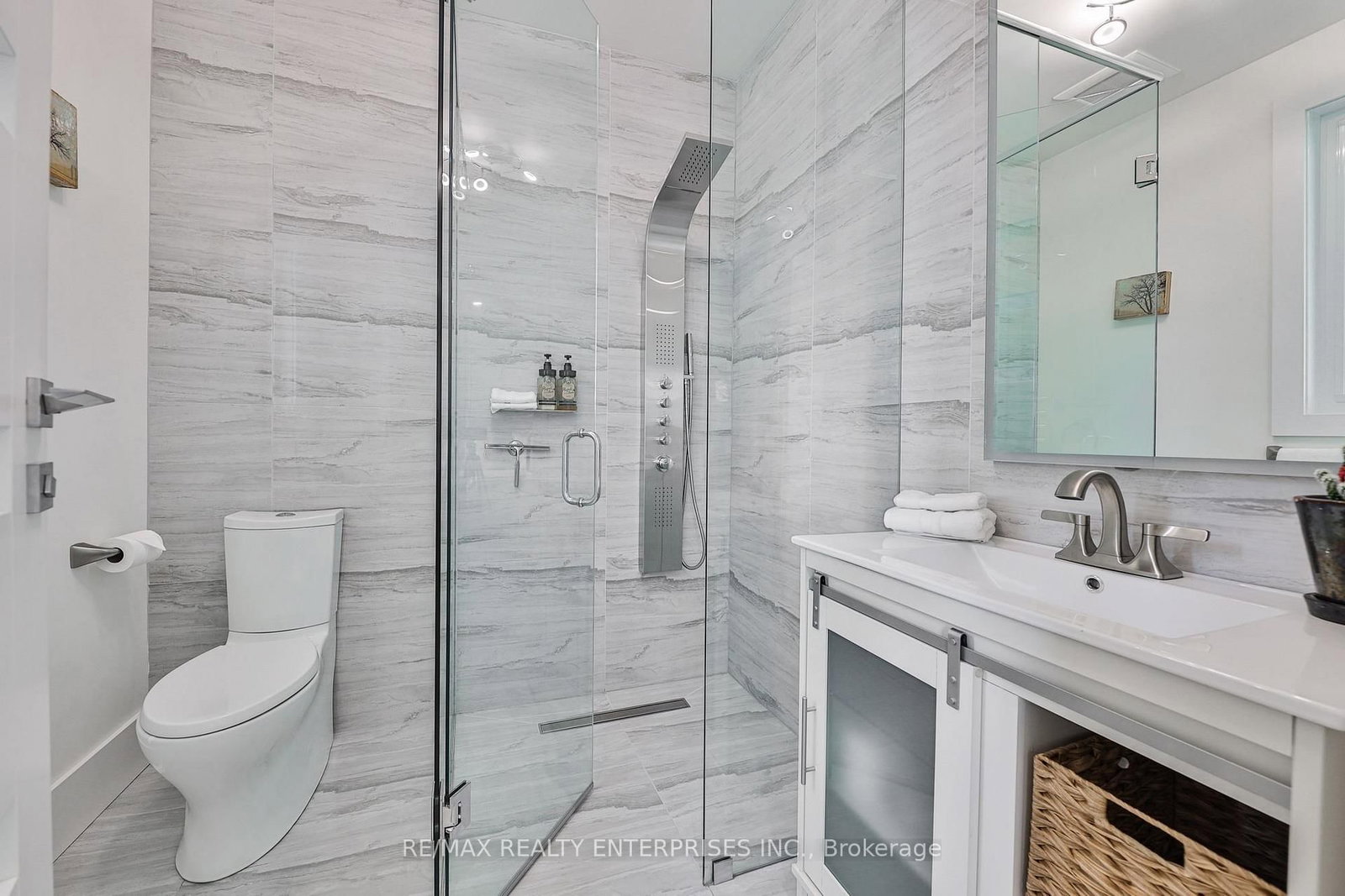 700 Hillcrest Road • Pickering, ON photo 35