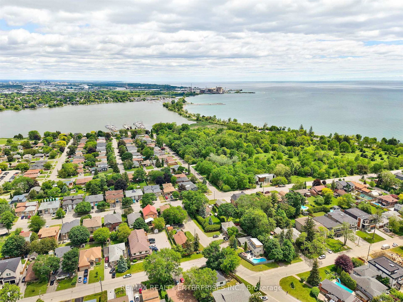700 Hillcrest Road • Pickering, ON photo 49