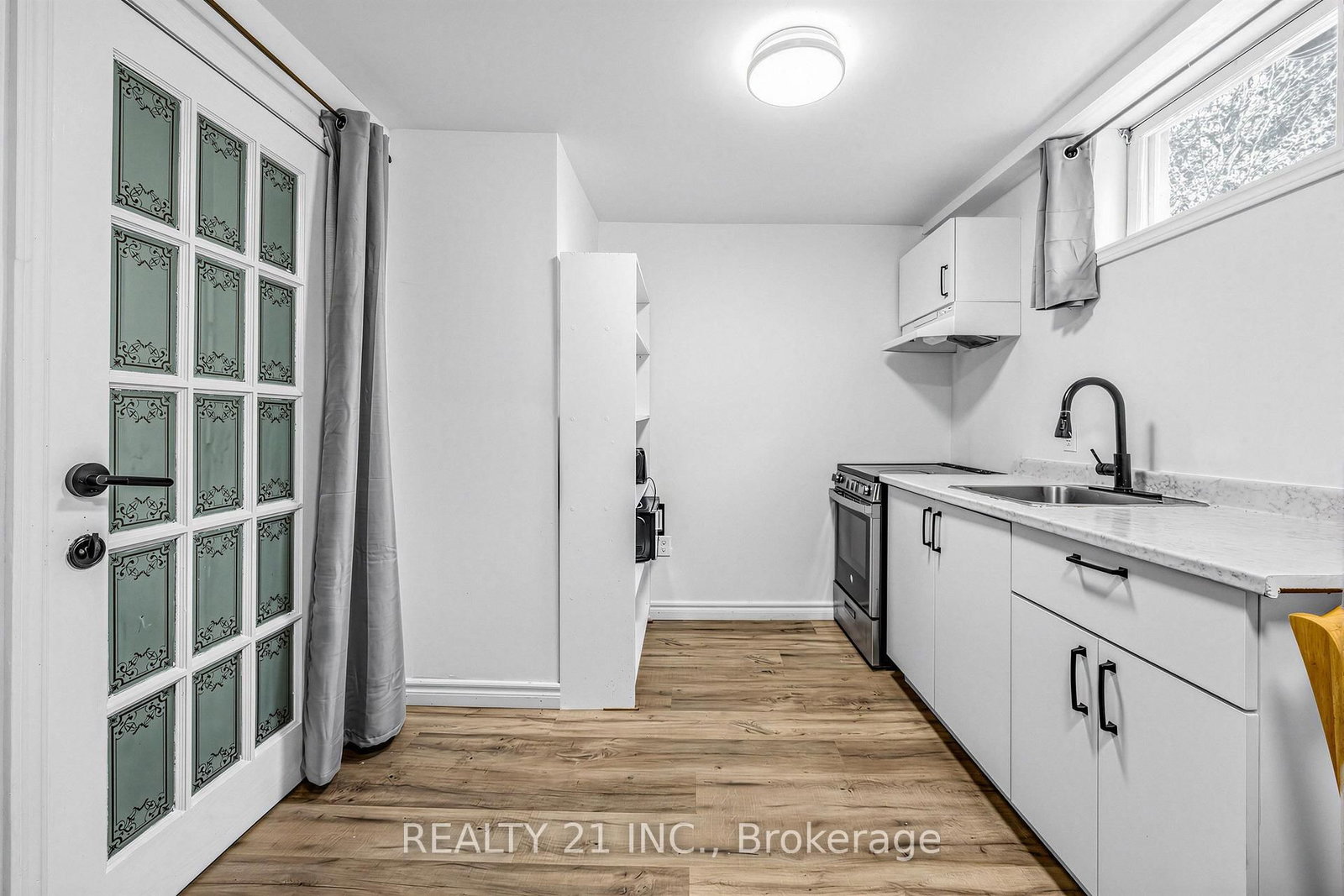 376 Vancouver Crescent • Oshawa, ON photo 26