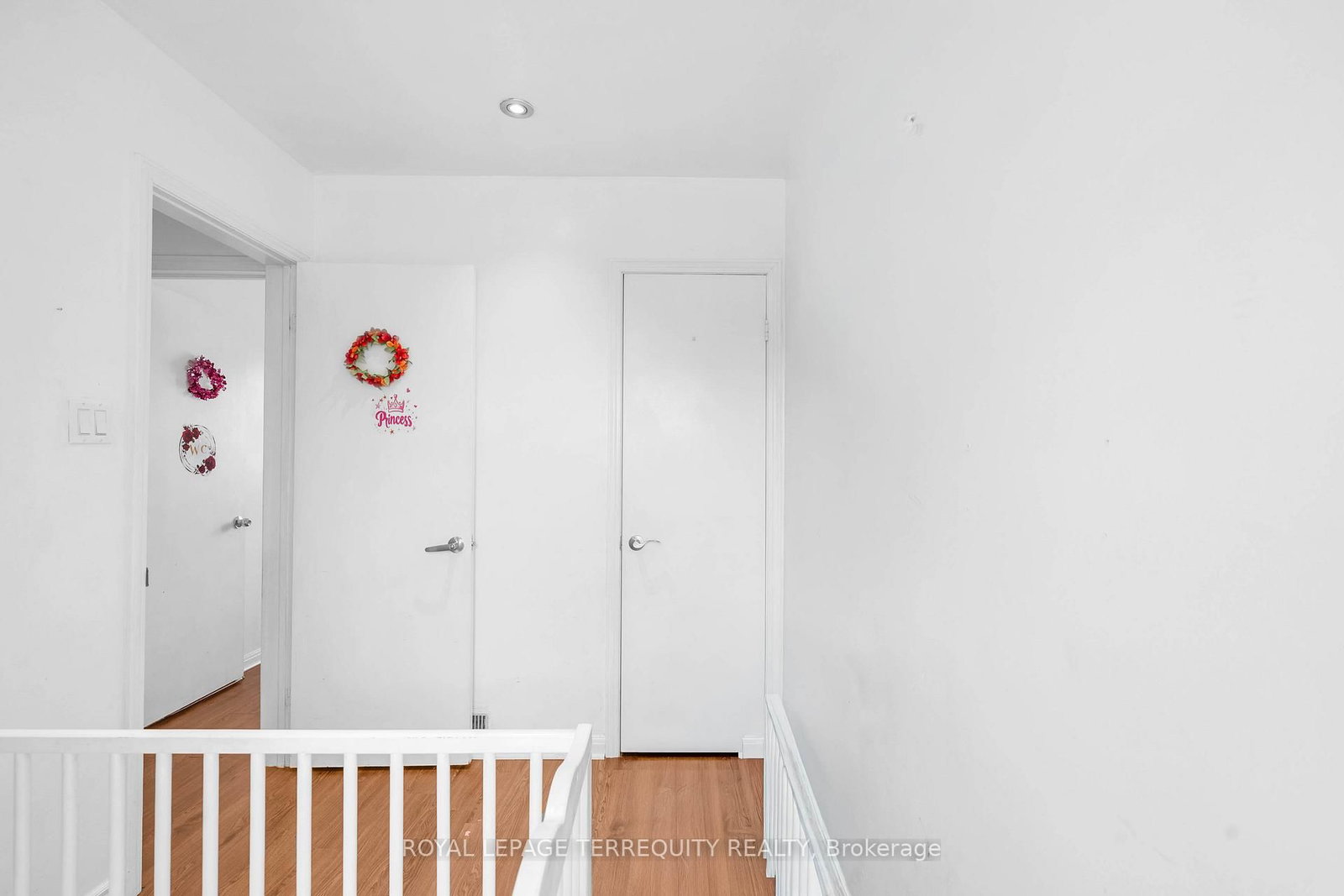 4 Harris Park Drive • Toronto, ON photo 25