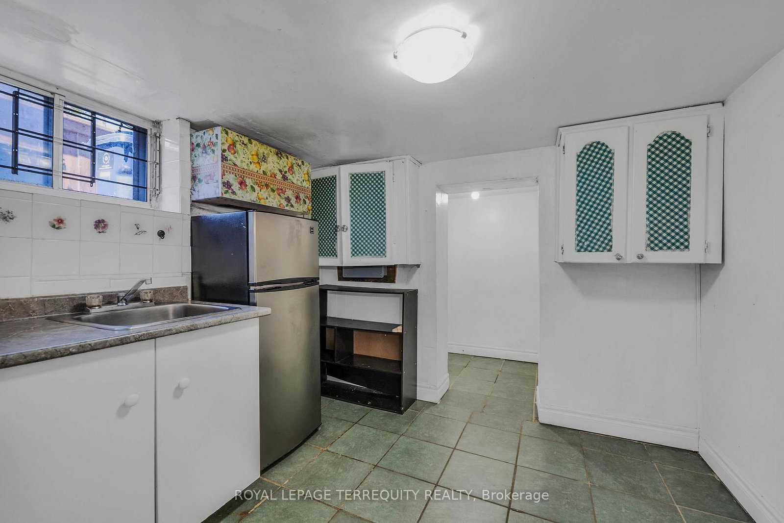 4 Harris Park Drive • Toronto, ON photo 29