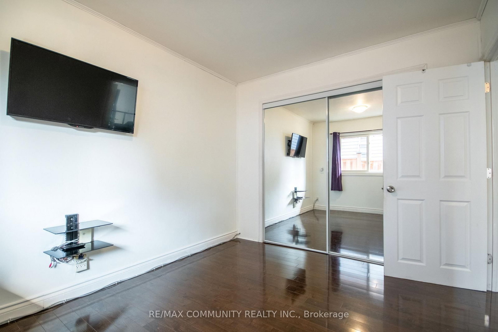 167 Simpson Road • Ajax, ON photo 8