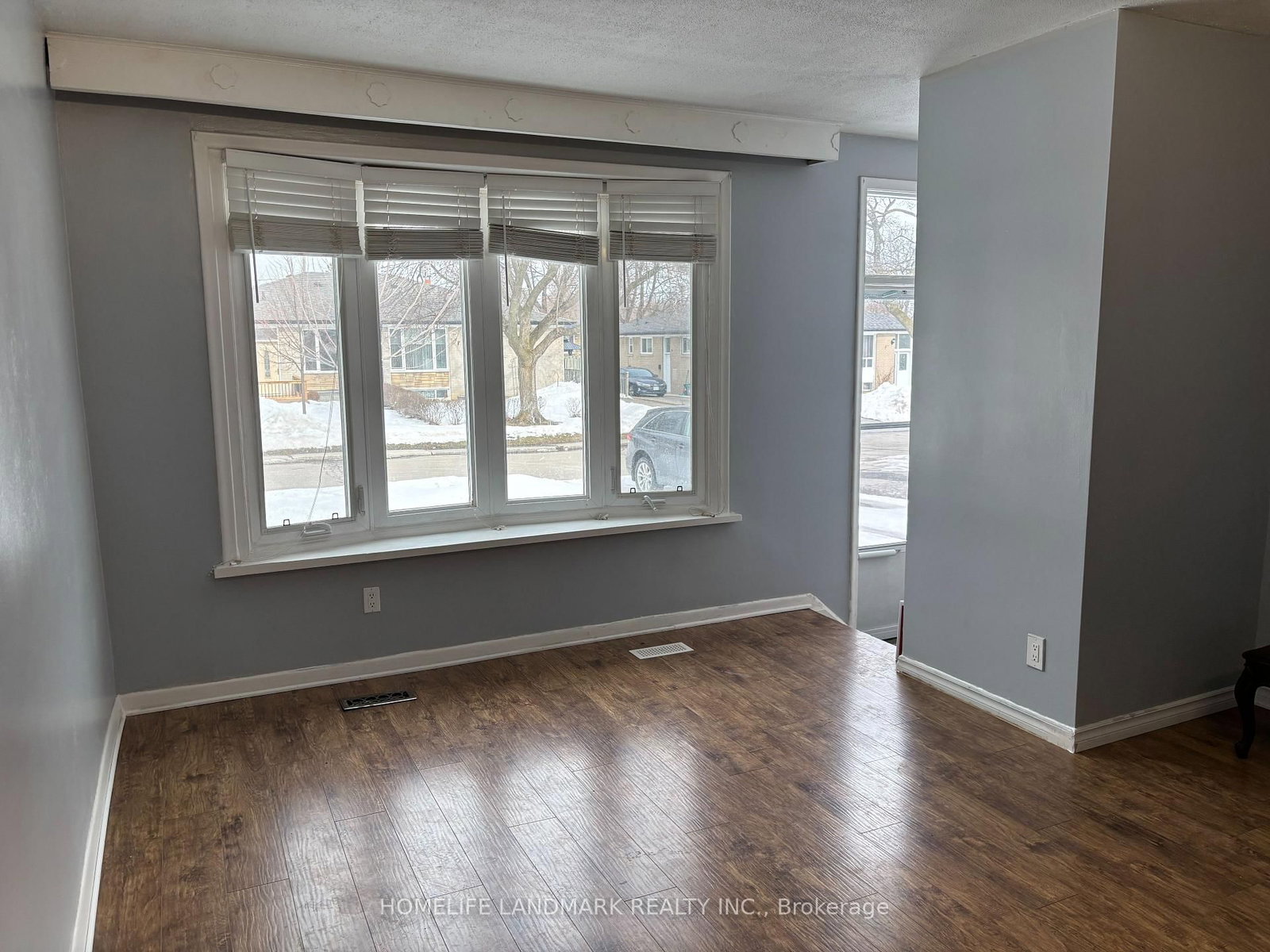 ( Main Floor ) - 145 Tulloch Drive, Ajax 3