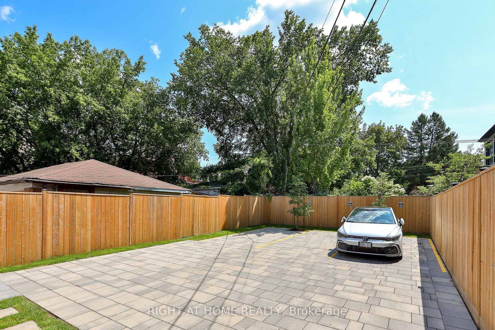 Listing Image 25
