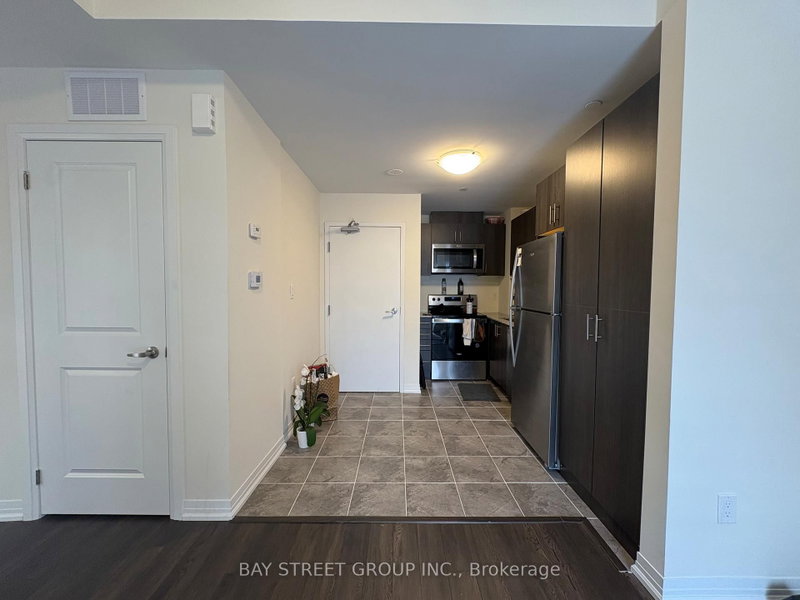 11 - 145 Tapscott Road