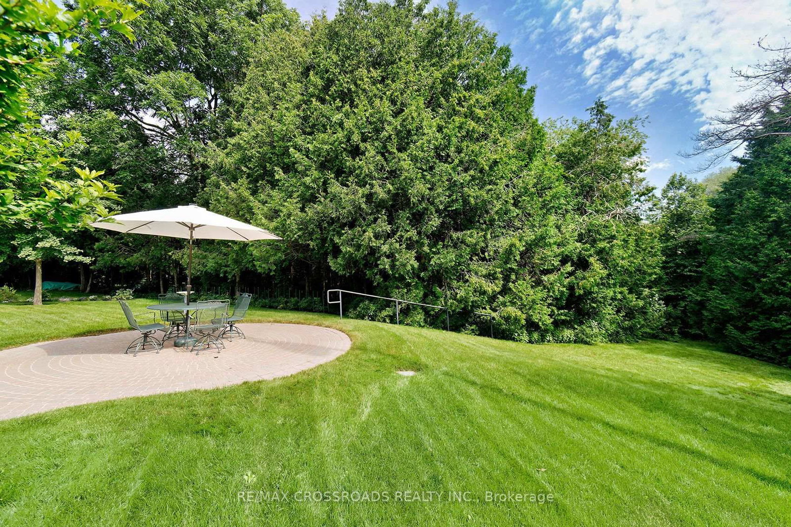 127 Taylorwood Court • Oshawa, ON photo 49