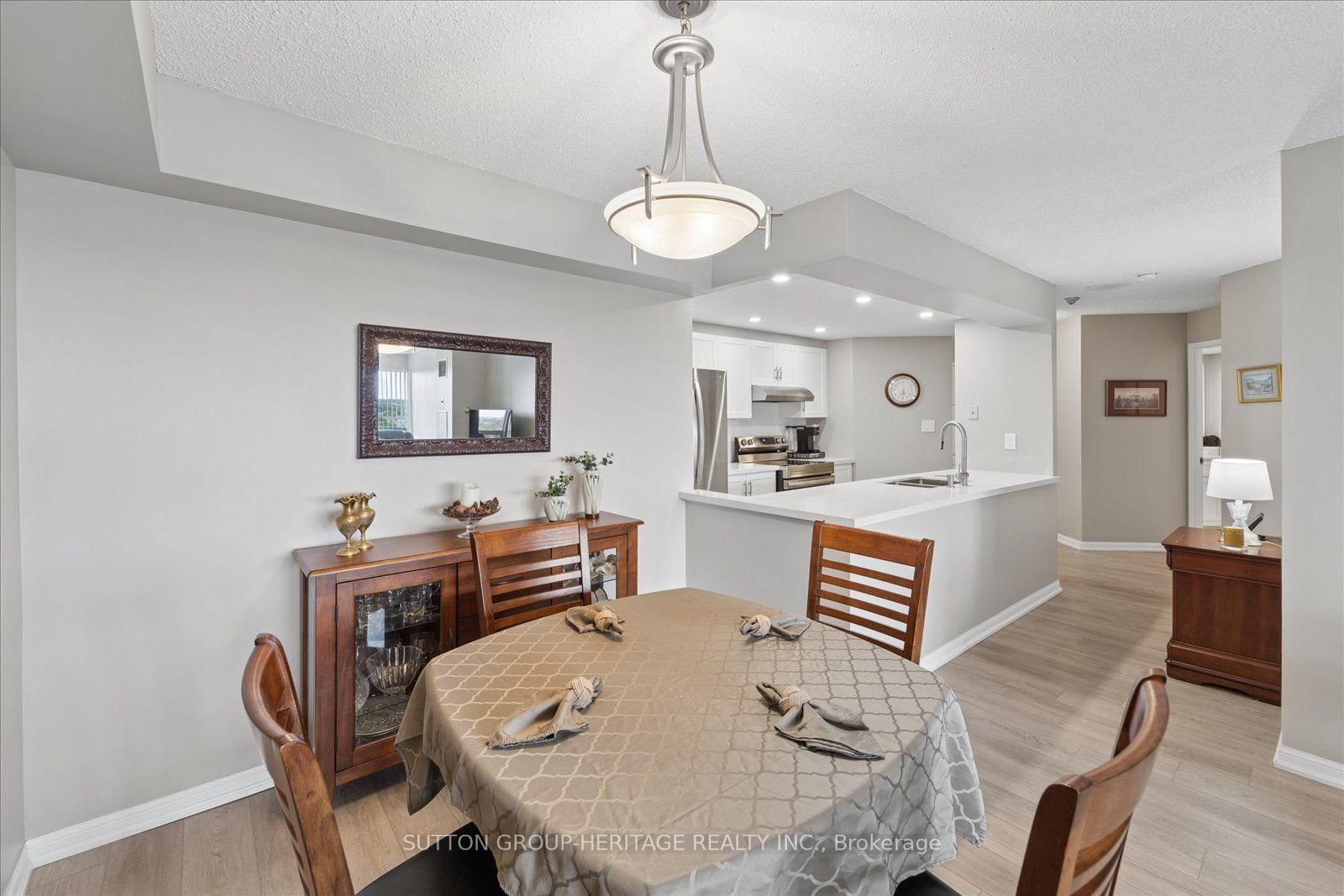 712 Rossland Road E • #615 • Whitby, ON photo 16