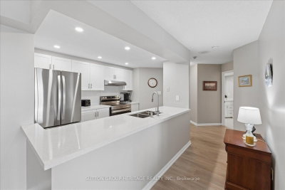 712 Rossland Road E • #615 • Whitby, ON photo 9