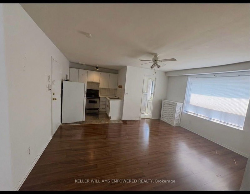 575 Pape Ave photo 5